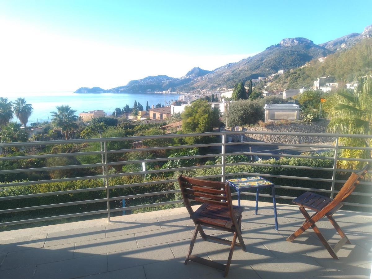 Lube Beach Home Letojanni Bagian luar foto